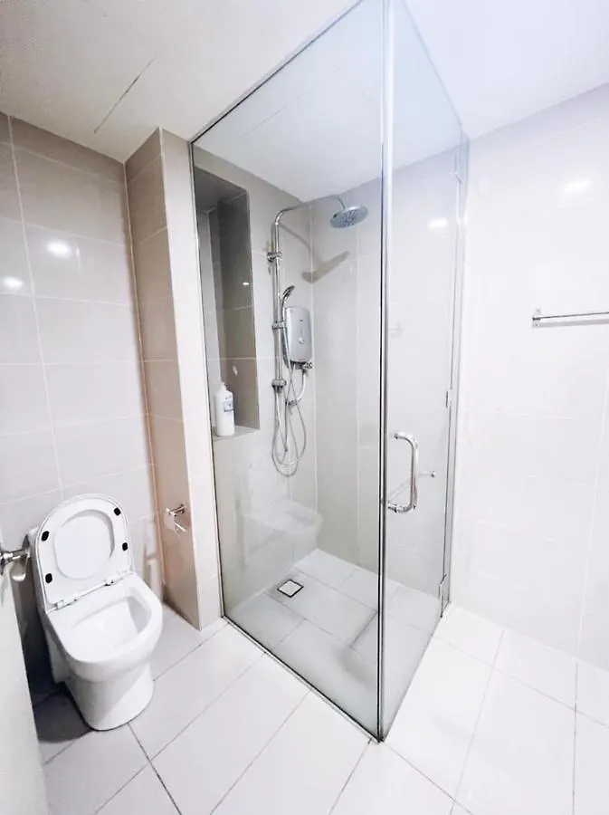Connected Train 1 Bedroom Above Mall-16 Kuala Lumpur Malajzia